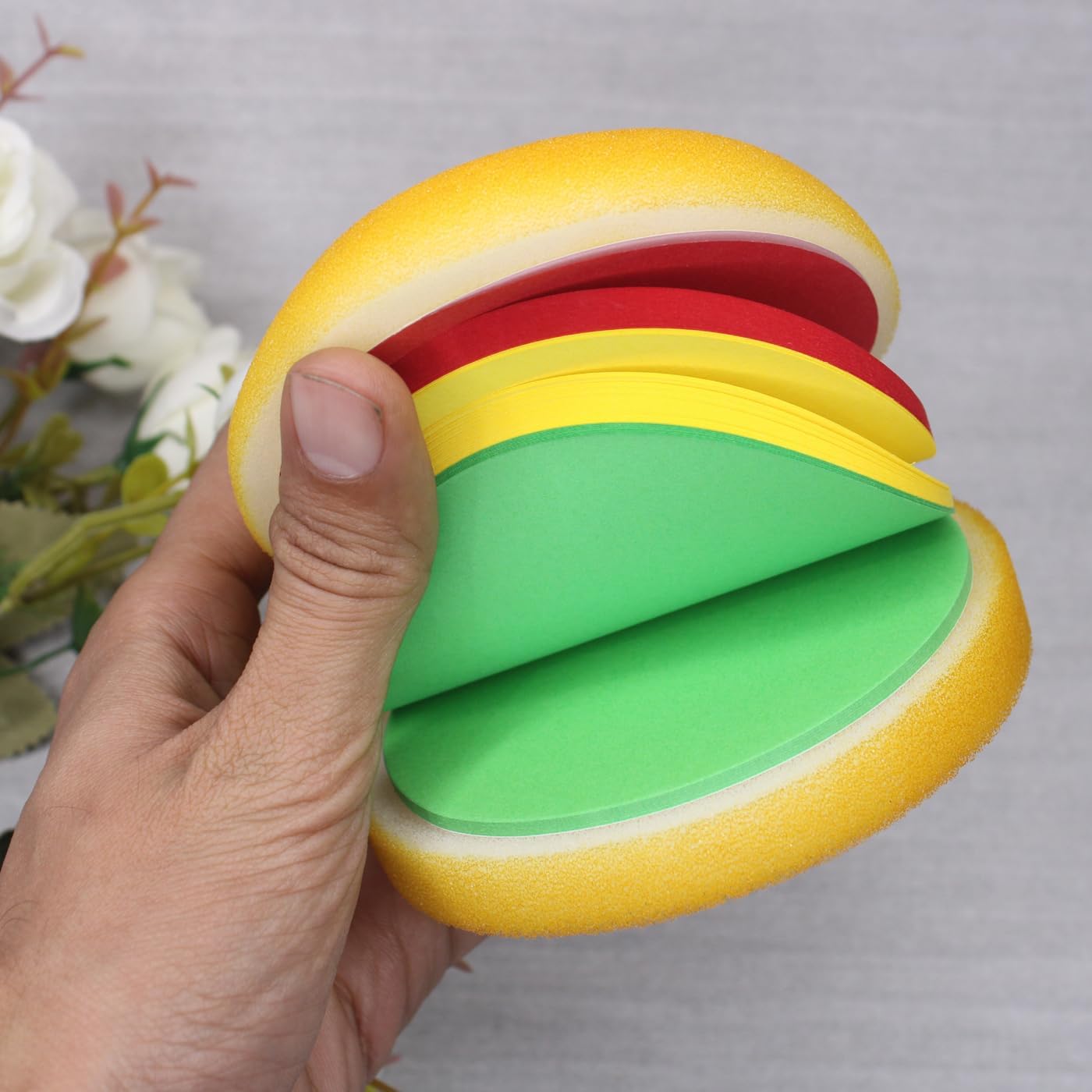 Burger shaped notepad